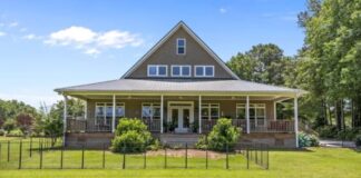 Expansive Country Farm with Mixed Timber, Wildlife Habitat, and Private Home Near North Carolina’s Research Triangle