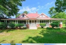 Charming 1922 Farmhouse on 9.45 Acres, Quincy, FL
