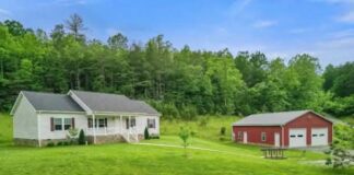 Modern 3BR Home on 50 Scenic Acres in Cana