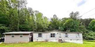 3BR Country Home on 56.85 Acres in Salt Rock