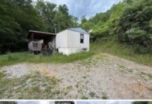 3-bed mobile home on 38 acres – Branchland, WV