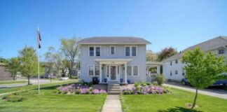 Charming 3BR Home on Corner Lot in Jackson, MI