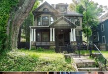 Classic Queen Anne Victorian with Timeless Appeal in Sharon