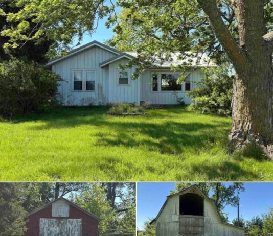 Farm Home with 23 Acres in Lancaster, Missouri