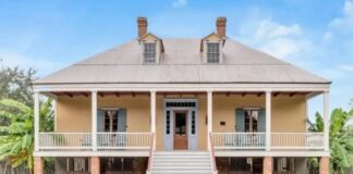 Creole Perique Farm, Circa 1840 — A Beautiful Louisiana Historic Home on 4.25 Acres for $659K