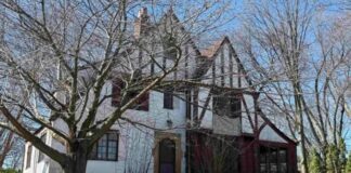 Timeless Character and Opportunity: Exploring 618 S Harvey Ave, Freeport, Illinois – $79,000