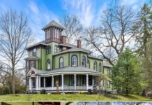 This Is Beautiful! Circa 1875 in Pennsylvania — And Those Exterior Colors! $525K
