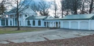31 Acres in Nebraska — Farmstead Selling at Online Auction
