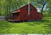 42-Acre Ozarks Retreat Featuring a Beautiful Amish-Built Home and Scenic Countryside Views