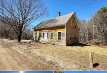 Circa 1800! Fixer Upper Alert! On 2.5 acres in New Hampshire. $125,000