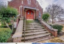 Beautiful stained glass!! Circa 1920. Over an acre in Arkansas. $74,900