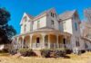 Step Back in Time: Restorable 1916 Southern Classic Near Downtown