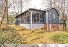 Nice screened in porch! Mountain house in North Carolina. C. 1940. $275,000