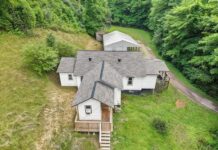 Ranch Home with 52 Acres in Emmalena, Kentucky