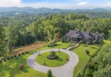 Country Home with 193 Acres in Madisonville, Tennessee