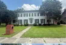 $63,000! Circa 1938 in Mississippi. Pretty details!